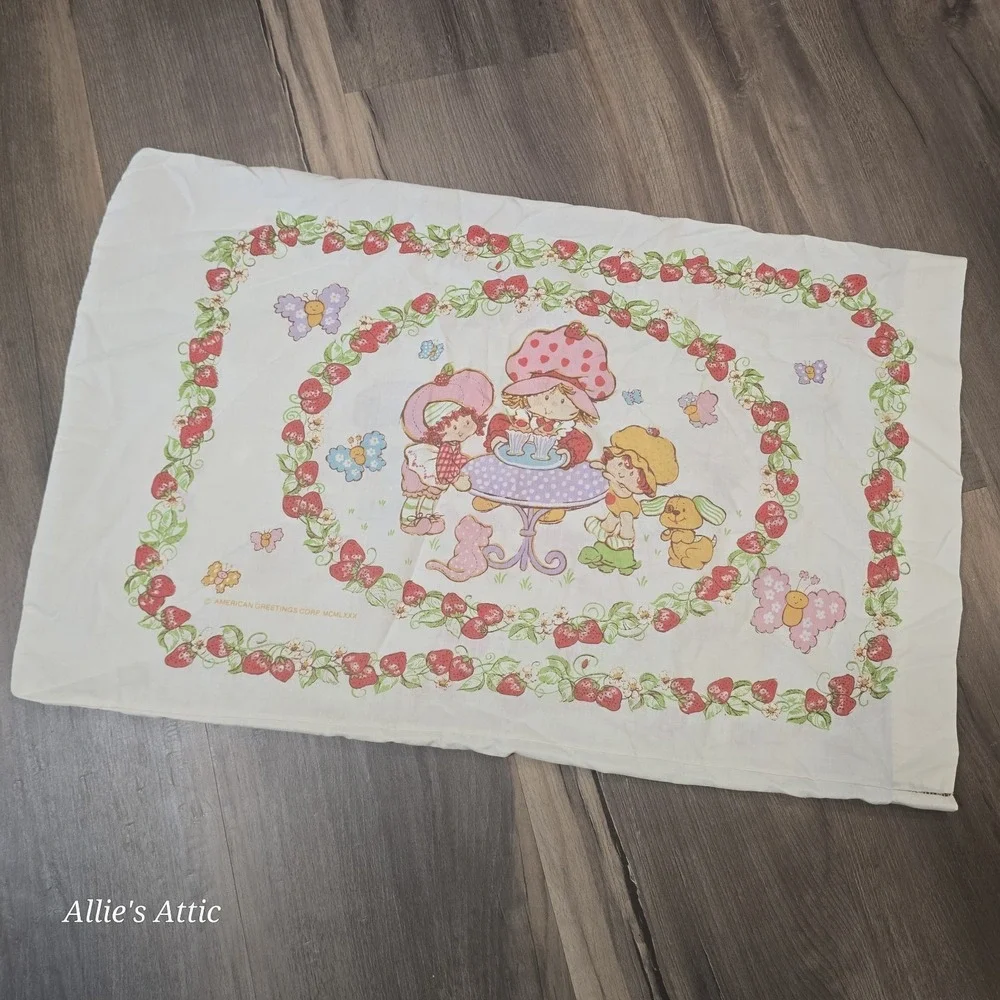 Vintage Strawberry Shortcake Friends Twin Sheet Set Fitted Flat Pillow Case 3 Pc